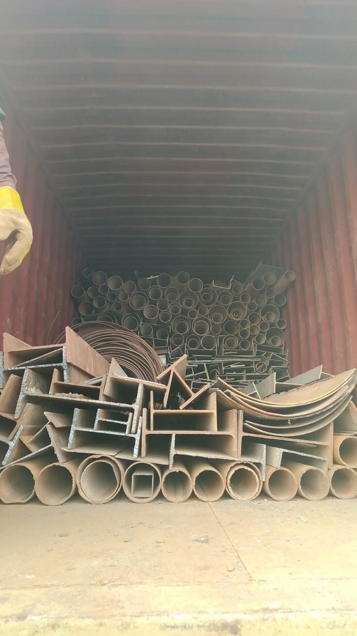 Heavy Steel Pipes & Beams